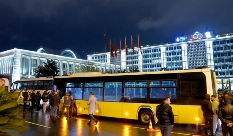 istanbul-ozel-halk-otobusu-aa-2361425.jpg