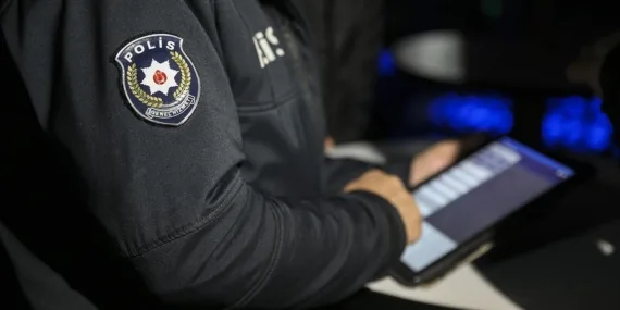 polis-ceza-1476170.jpg