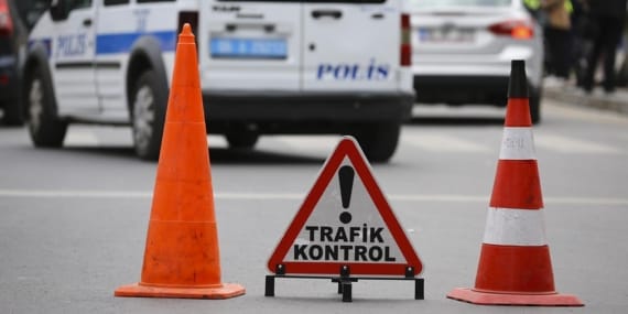 trafik-kontrol-1483869.jpg