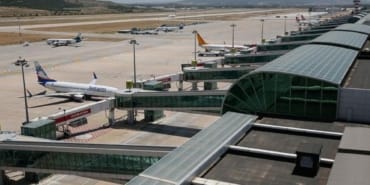 adnan-menderes-havalimani-aa-2375229.jpg
