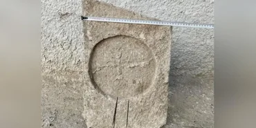 mezar-steli-aa-2373590.jpg