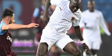aboubakar-super-lig-e-geri-donuyor-18975246_3660_amp.jpg