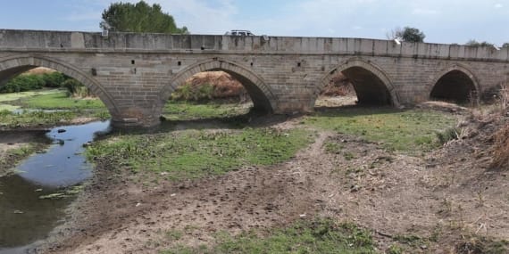 tunca-nehri-kuraklik-aa-2386640.jpg