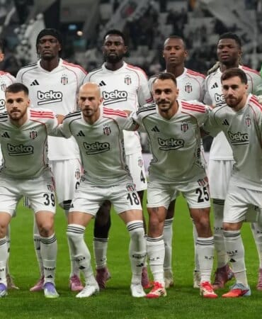 besiktas-ta-derbi-oncesi-korkutan-sakatlik-19099714_9541_amp.jpg