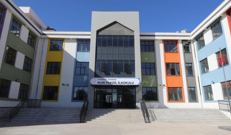 diyarbakir-okul-2395037.jpg