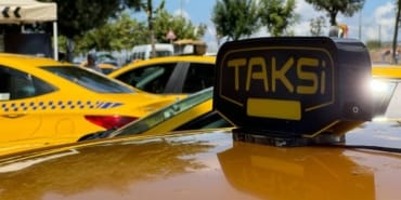 istanbul-taksi-aa-2260632.jpg