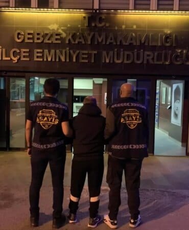 kocaeli-de-11-yildir-aranan-hukumlu-yakalandi-19077112_amp.jpg