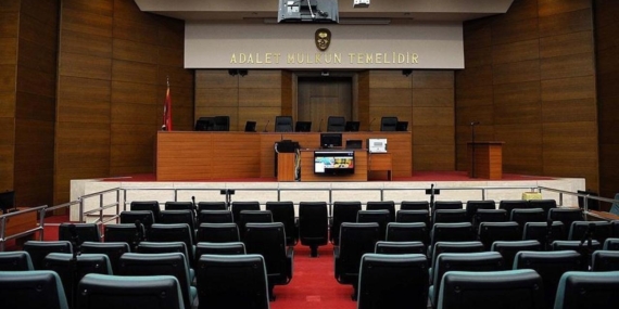 mahkeme-2327187.jpg