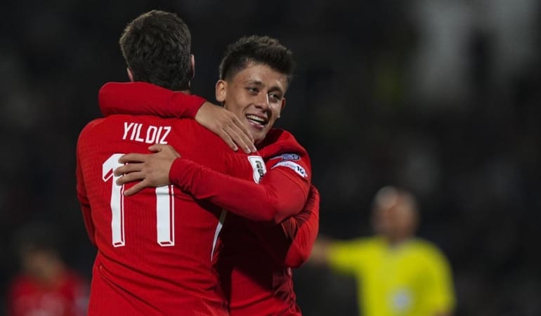a-milli-futbol-takimi-bizim-cocuklar-depophotos-2406944.jpg