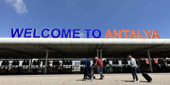 antalya-havalimani-aa-2311941.jpg