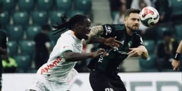 kocaelispor-corendon-alanyaspor-2-0-19185937_amp.jpg