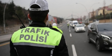 trafik-polisi-aa-1734143.jpg