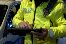 trafik-polisi-trafik-cezasi-ceza-dha-2165058.jpg