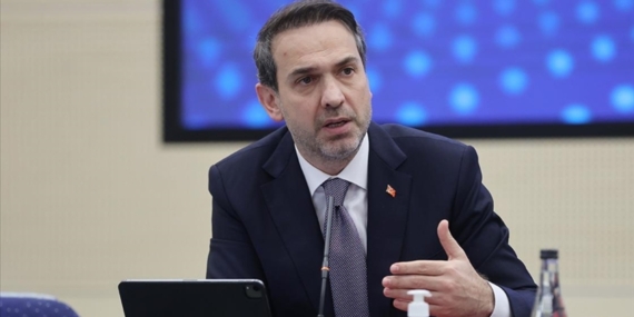 Enerji ve Tabii Kaynaklar Bakanı Alparslan Bayraktar: “LNG altyapısı talebin yarısını karşılayacak seviyede, enerji sektöründe büyük bir adım atıldı!”