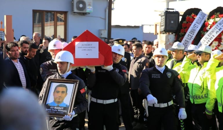 sehit-polis-ali-barut-aa-2416747.jpg