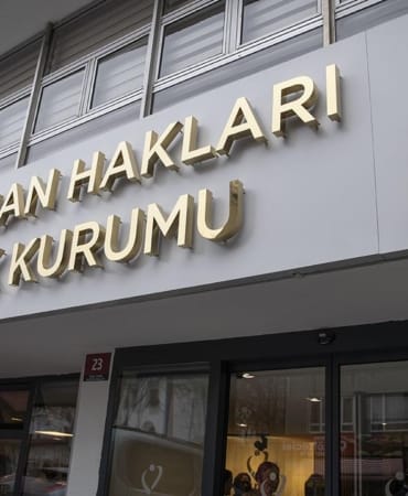 tihek-2241997.jpg