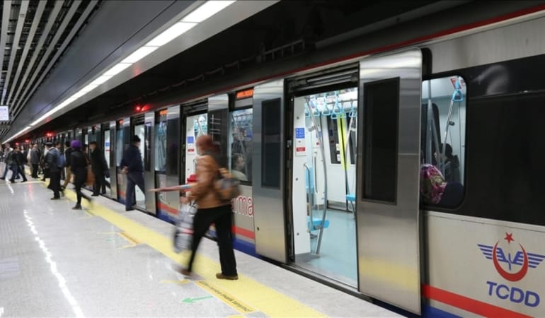rayli-sistem-metro-2426029.jpg