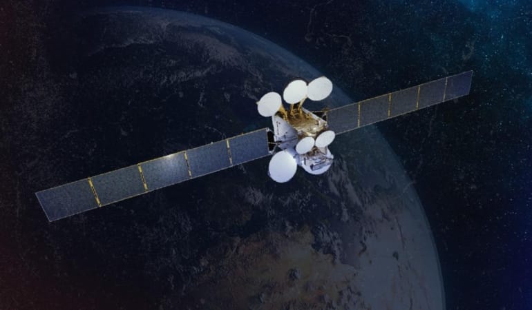 turksat-5a-2319968.jpg