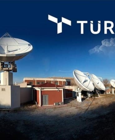 turksat-2313808.jpg