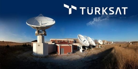turksat-2313808.jpg