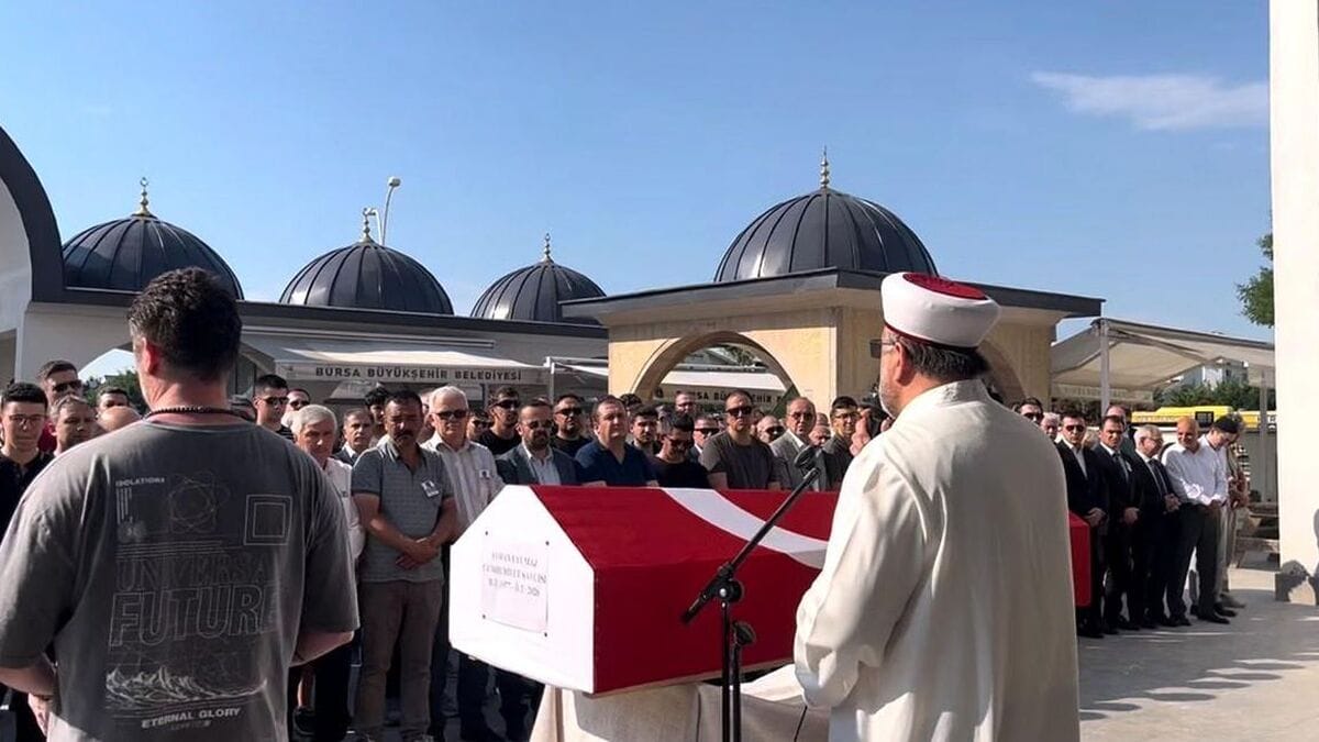 durusmada-kalp-krizi-gecirerek-hayatini-kaybe-19959821_amp-3